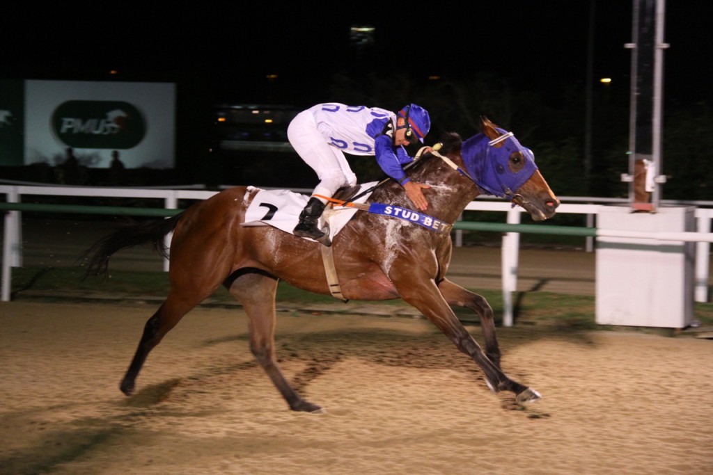 Regal Ares Chegada (2)