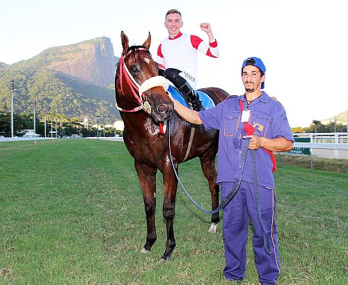 Guarumanpost02