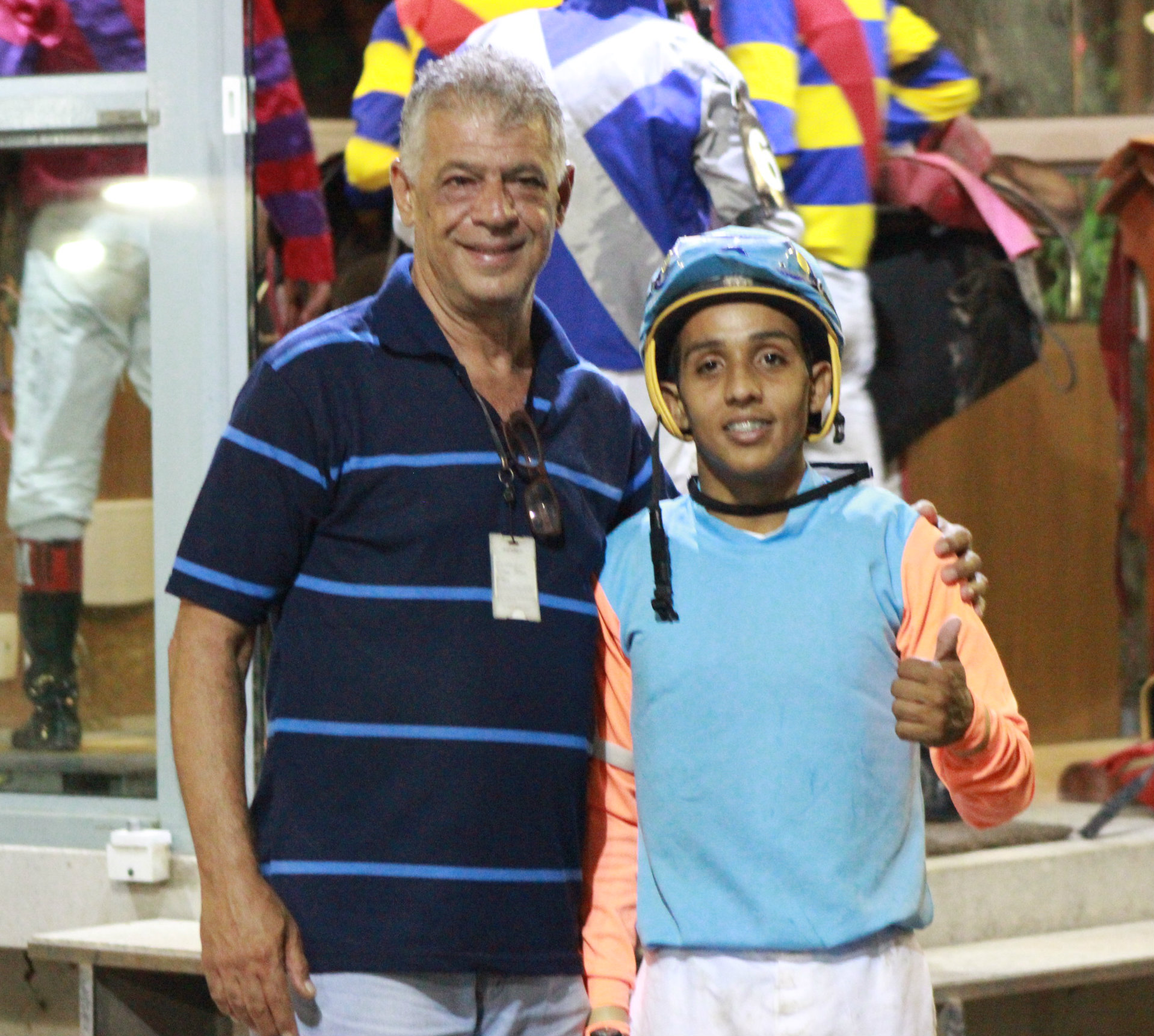 B.QUEIROZ E TREINADOR (2)