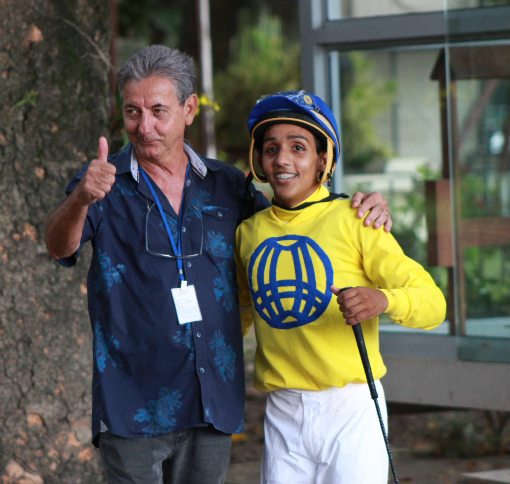 B.QUEIROZ E TREINADOR