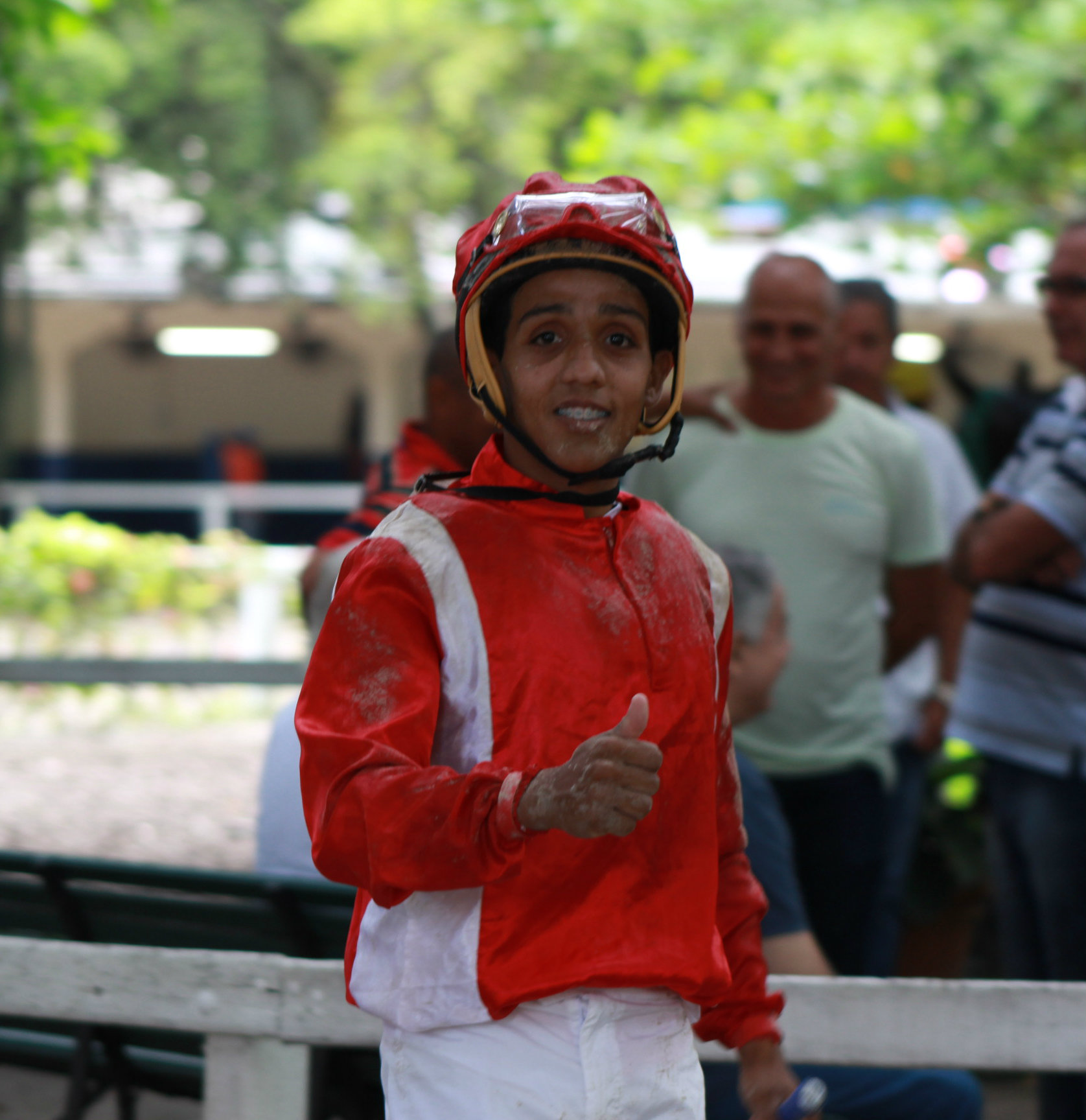 B.QUEIROZ