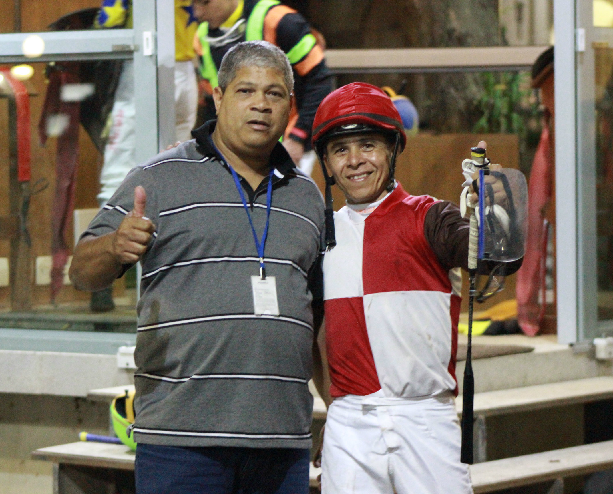 M.GONCALVES E TREINADOR