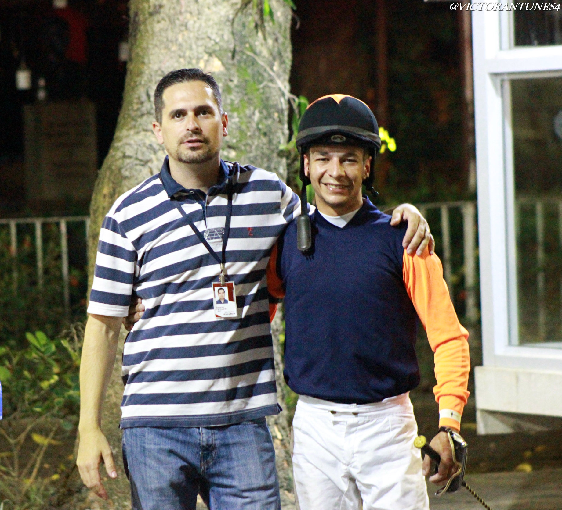 V.BORGES E TREINADOR