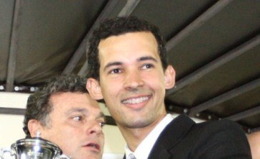 Destaque entre os treinadores na semana, Cristiano Oliveira passa para quarto na estatística