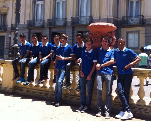 Alunos da EPT fazem visita ao Museu Nacional