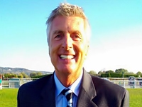 Michael Dickinson concede entrevista ao Thoroughbred Daily News sobre o uso de medicação
