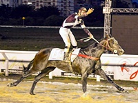 Kacique Fon abre a festa no Cristal
