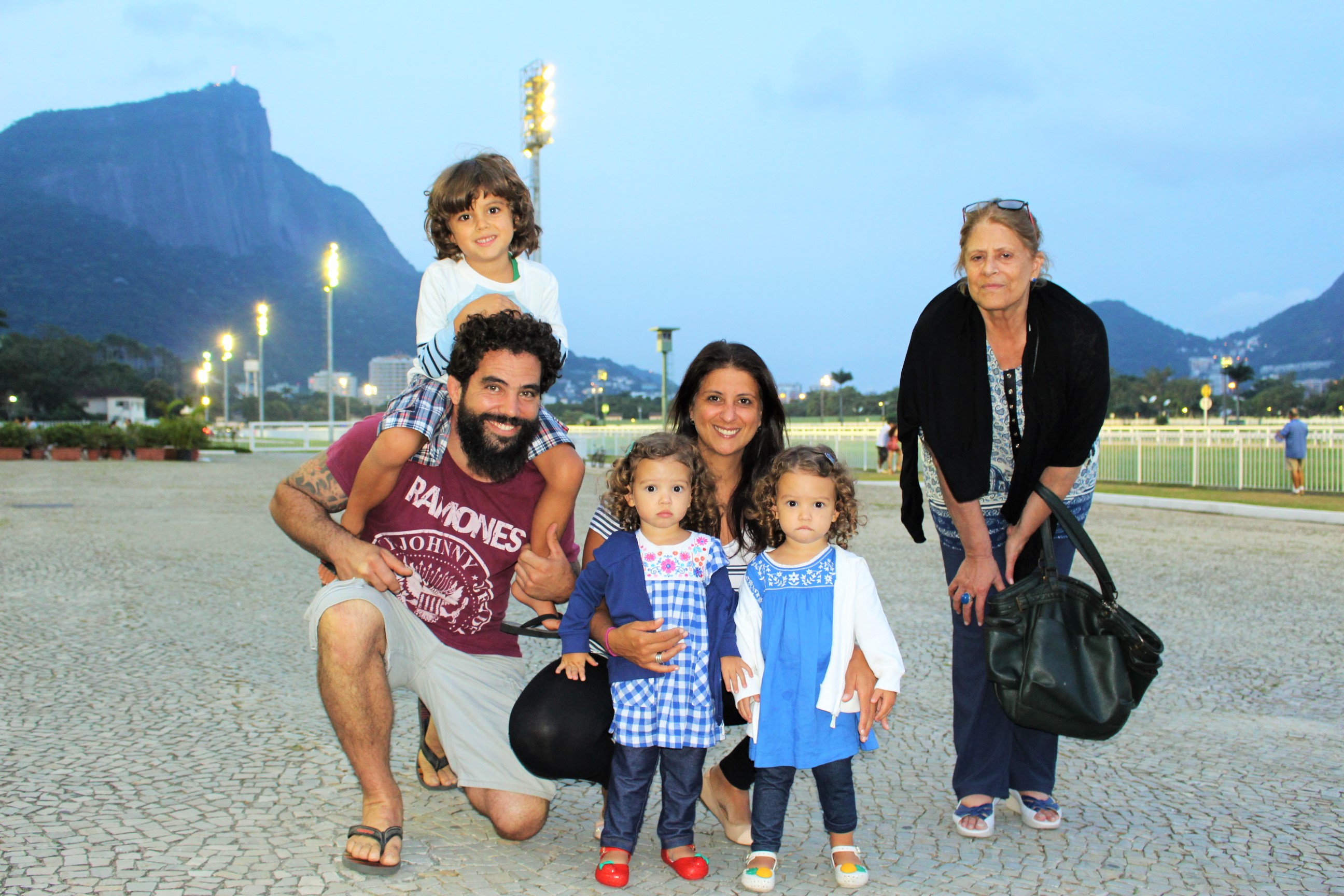 Galeria de fotos – Confira como foi o Dia das Mães neste  DOMINGO (08) no JCB