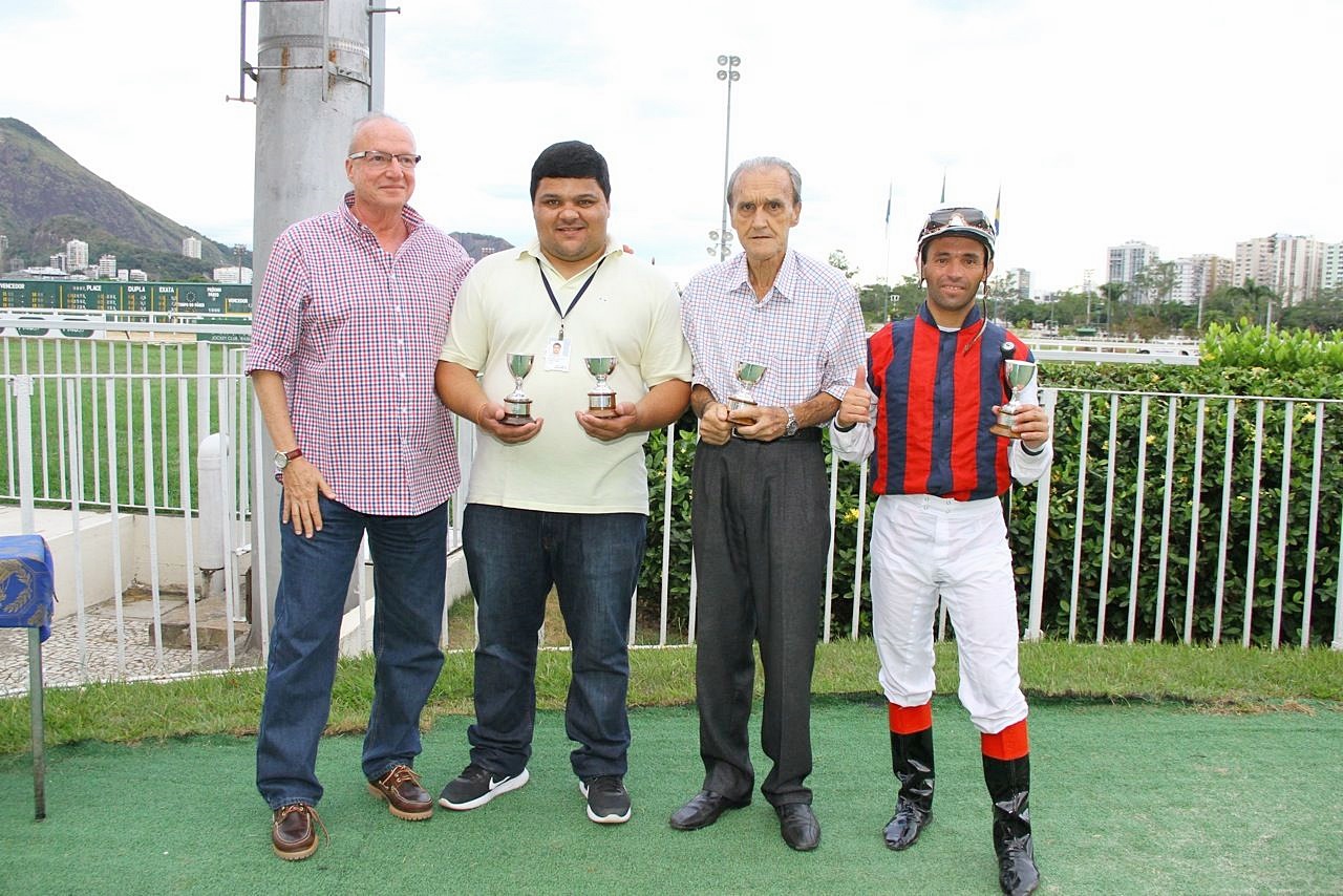 Galeria de fotos – Confira os vencedores de DOMINGO (05) no JCB