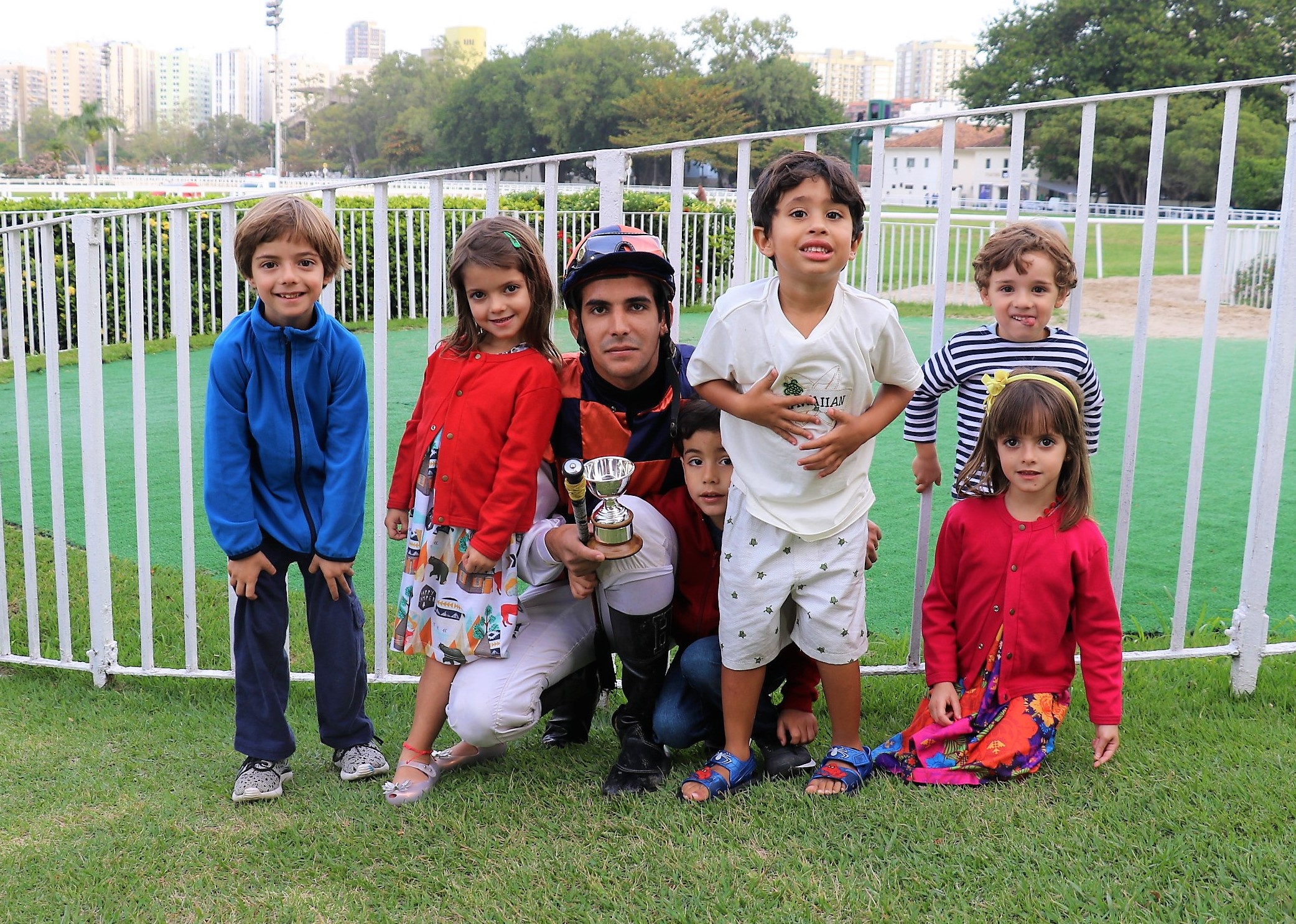 Galeria de fotos – Confira os vencedores de DOMINGO (13) no JCB