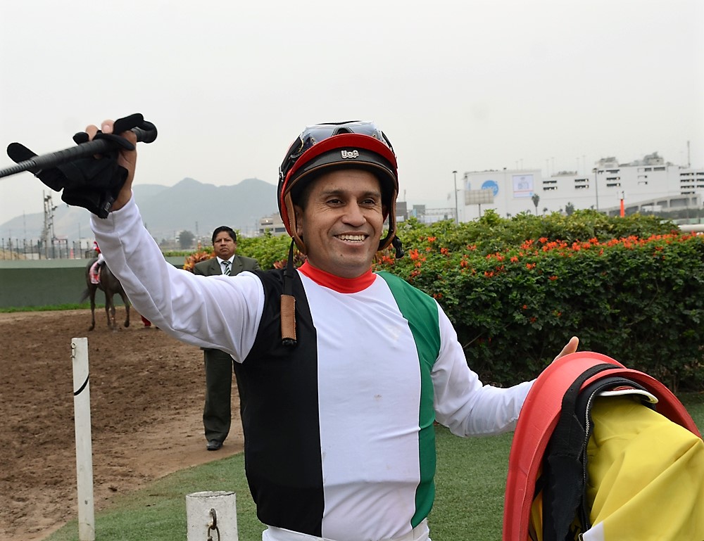 Após queda no Hipódromo de Monterrico, Carlos Trujillo já planeja retorno