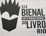 Escola JCB visita a Bienal do livro