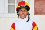 Aprendiz Victor Espindola vence a primeira na Gávea