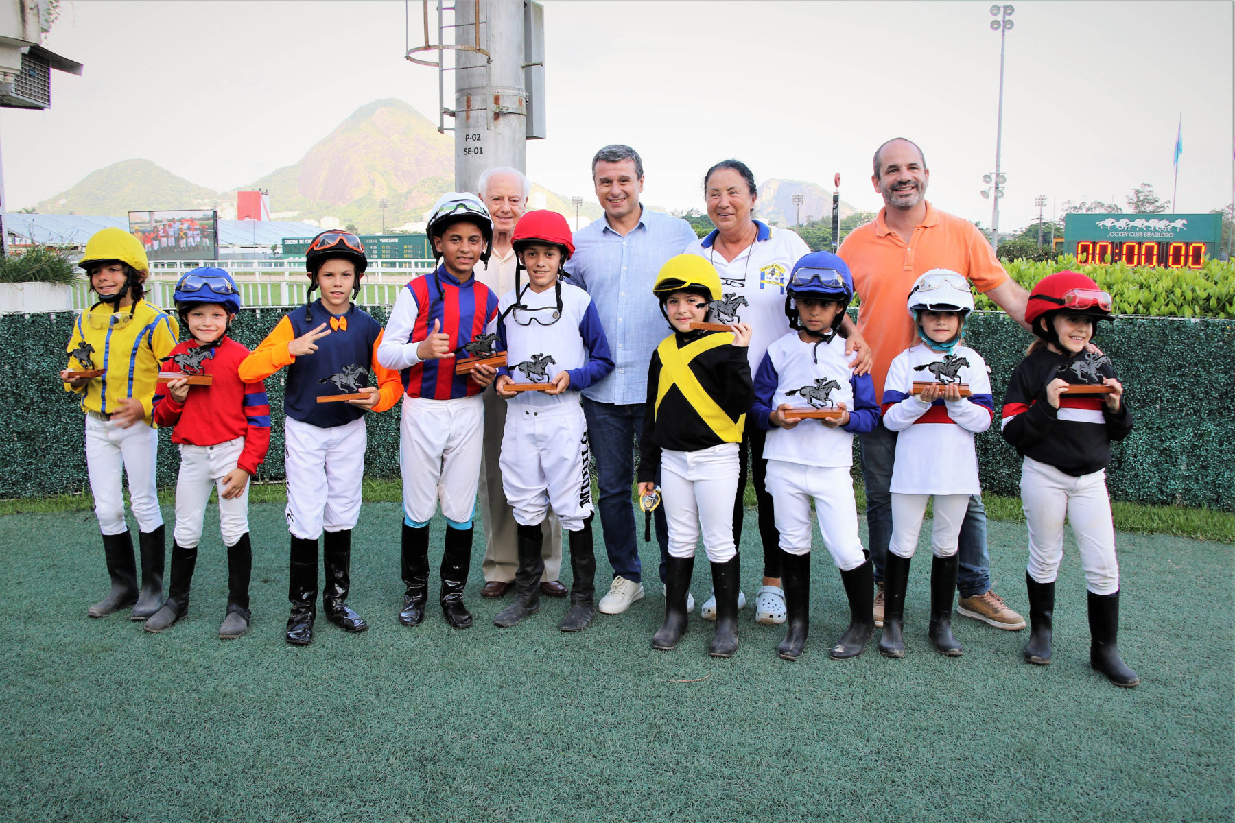 Noel, destaque brasileiro na sinuca, homenagem da Confraria Amigos da Bola.  - JBA Noticias