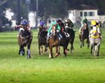 Le Gonfalon levanta a P.E. Mensageiro Alado
