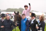Faça chuva ou faça sol, Aidan O’Brien brilha no Epsom Derby; agora, com Christmas Day